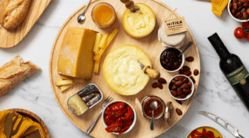 Portuguese cheese board